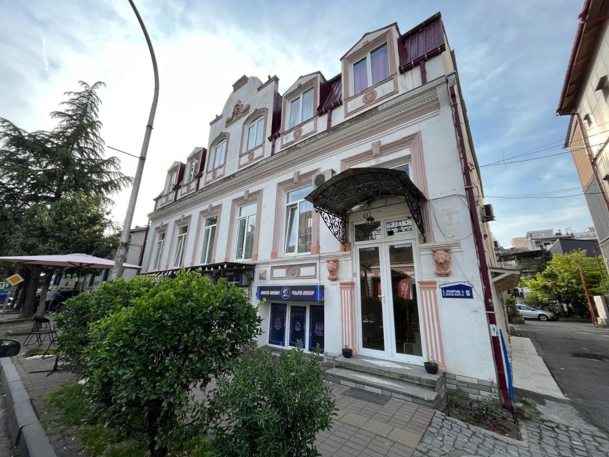 Old Clty Hotel Batumi Exteriör bild